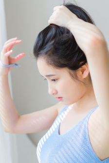 各种姿势玩小处雌女TXT视频
